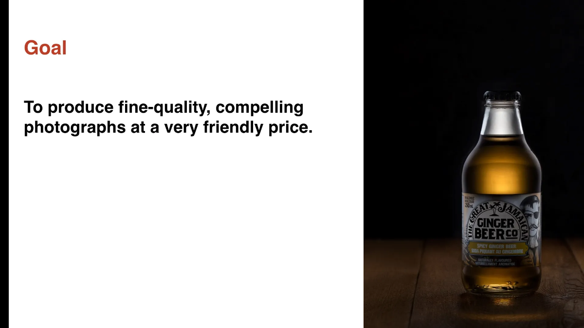 Freelance Photographer Presentation Template to Edit Online