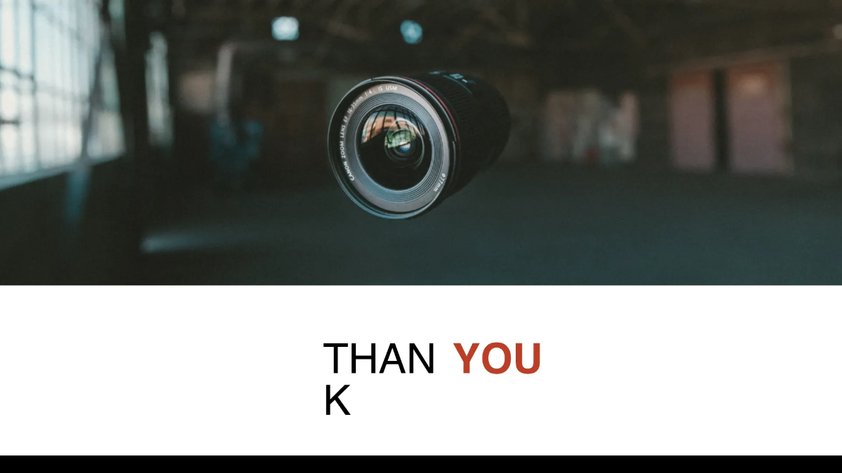 Freelance Photographer Presentation Template to Edit Online