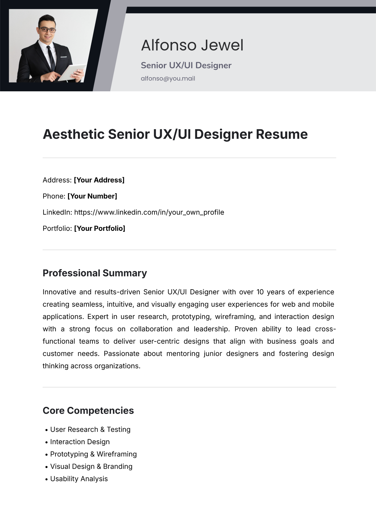 Free Aesthetic Senior UX/UI Designer Resume Template