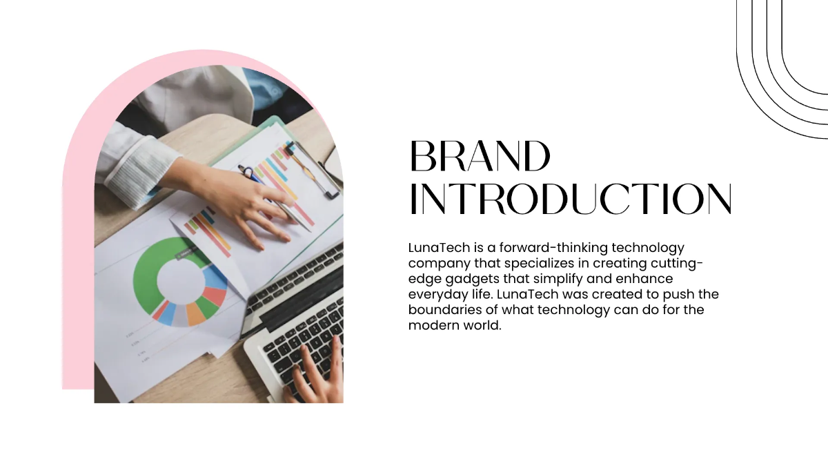 Free Pink and White Presentation Template to Edit Online