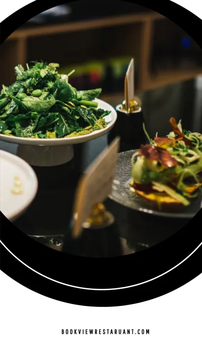 Free Restaurant Deals Whatsapp Story Template to Edit Online