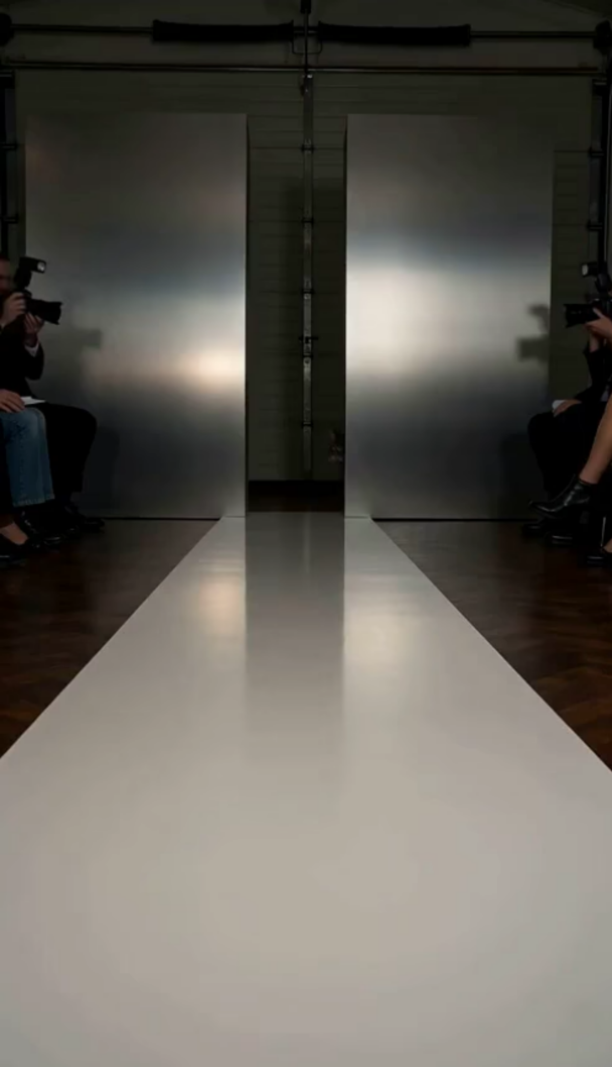Animal Fashion AI Video Template – AI-Powered Video Generator