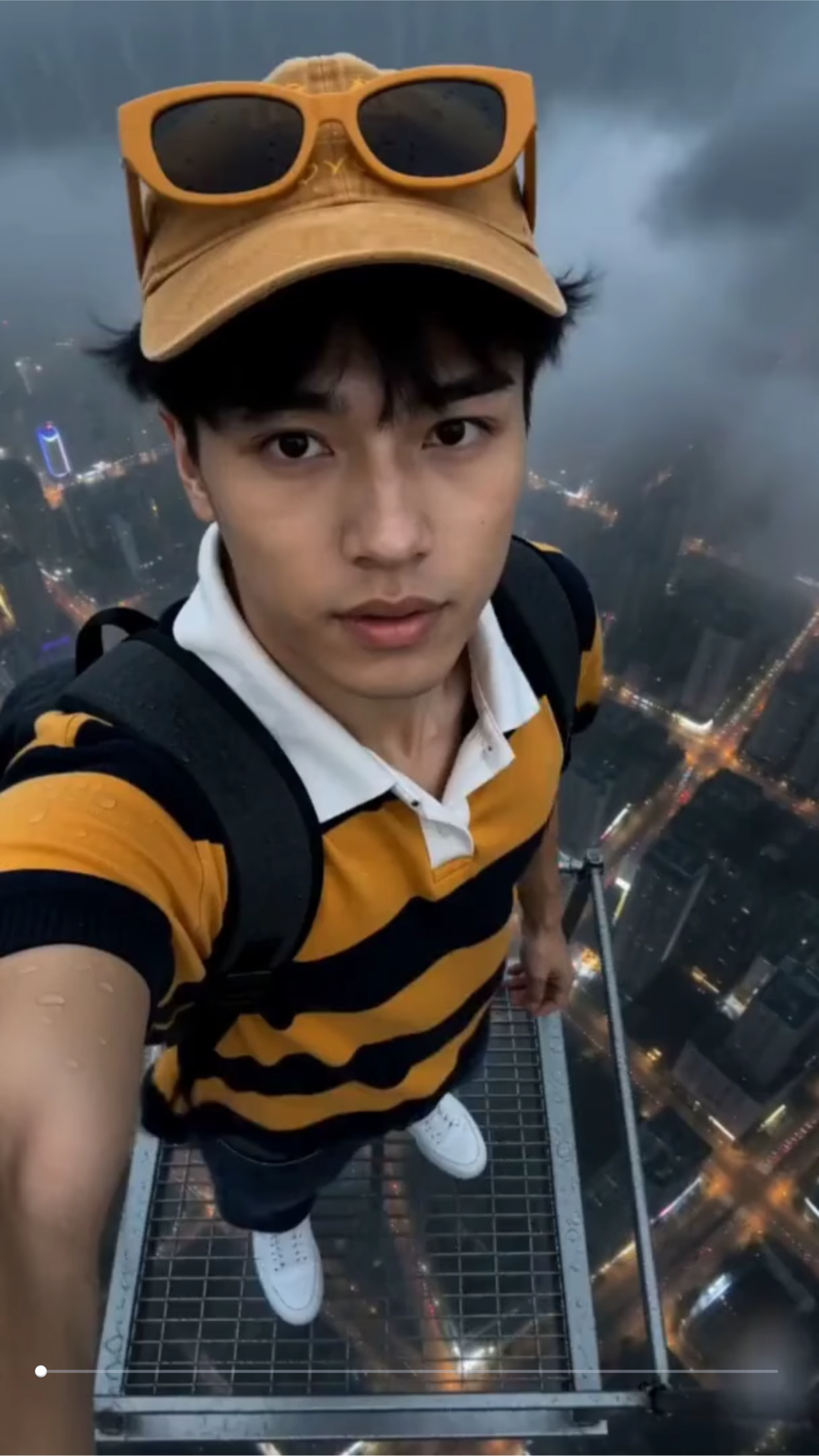 High Rise Selfie AI Video - AI Reel Generator – Make Instagram, TikTok Reels & YouTube Shorts High Rise Selfie AI Video - AI Reel Generator – Make Instagram, TikTok Reels & YouTube Shorts