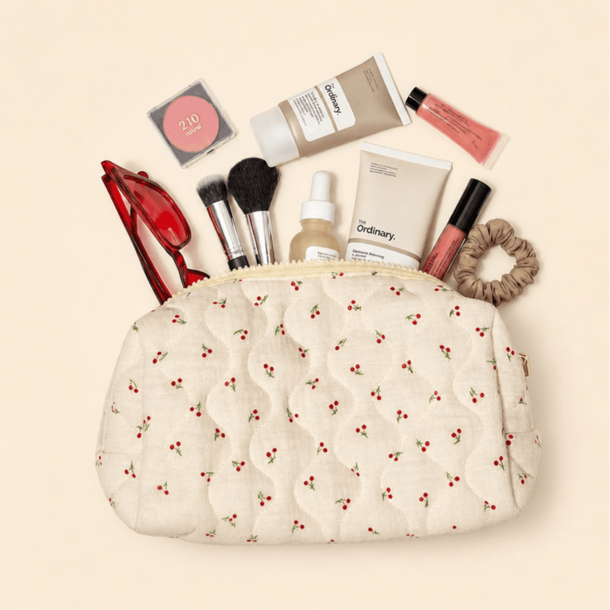 Quilted Makeup Bags Flat Lay - AI Flat Lay Generator, Create Flat Lay Designs Online Quilted Makeup Bags Flat Lay - AI Flat Lay Generator, Create Flat Lay Designs Online