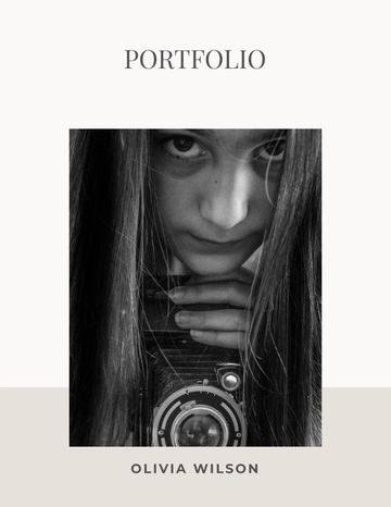 Free Minimalist Portfolio Template to Edit Online