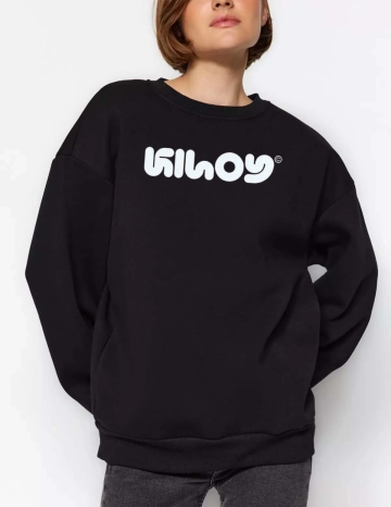 Free Oversized Sweatshirt Mockup Template to Edit Online