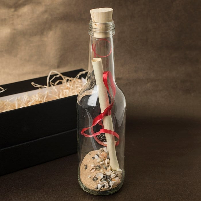 personalised-message-in-a-bottle