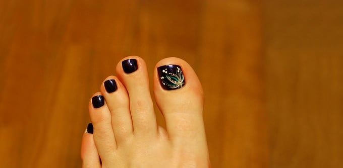 18+ Toe Nail Art Designs & Ideas