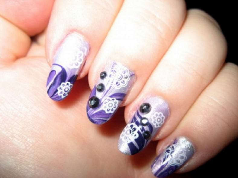 30+ Mesmerizing Nail Polish Design Ideas 2023