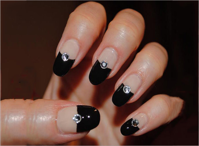 30+ Mesmerizing Nail Polish Design Ideas 2023