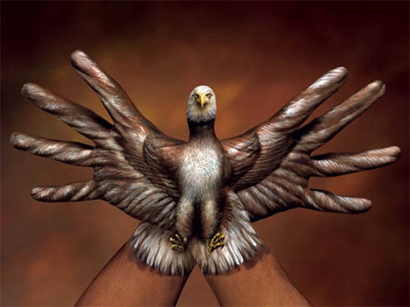 creative eagle 3d body painting