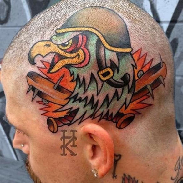 captain-eagle-tattoo-on-his-head