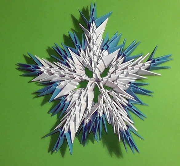 21+ Awesome 3D Paper Snowflake Ideas