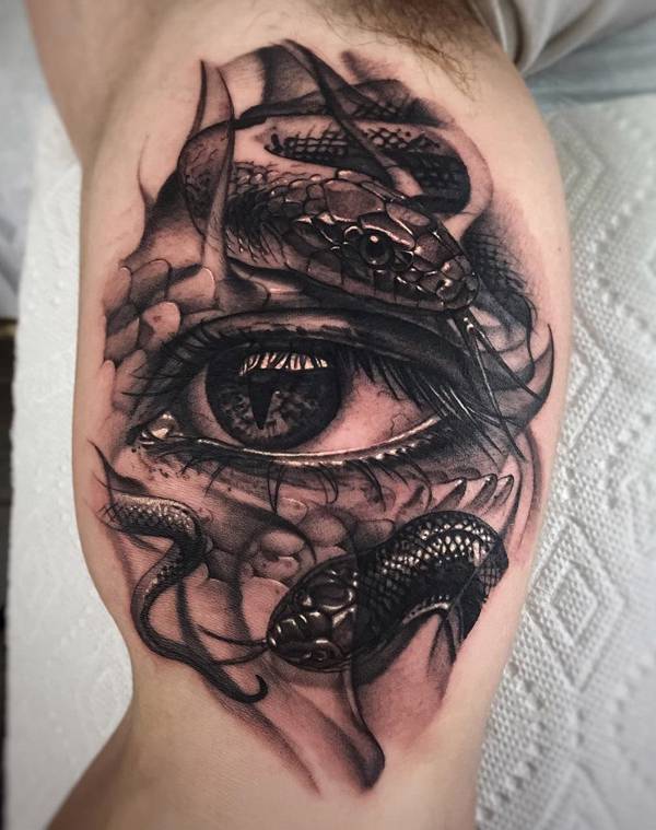 medusa eye snakes on arm