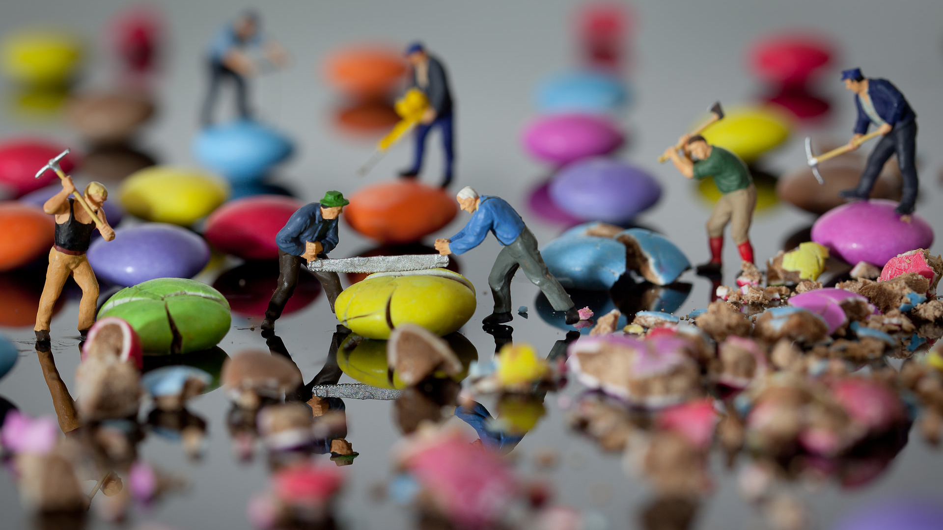 Miniature Photography Tutorial: 10 Tips for Taking Small World Toy Photos