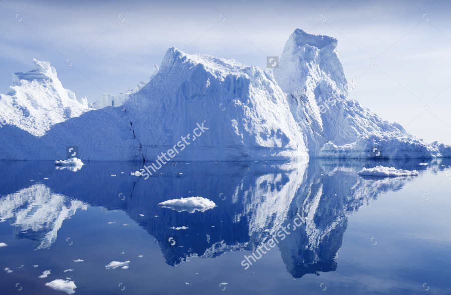 huge icebergs melting cause of global warming