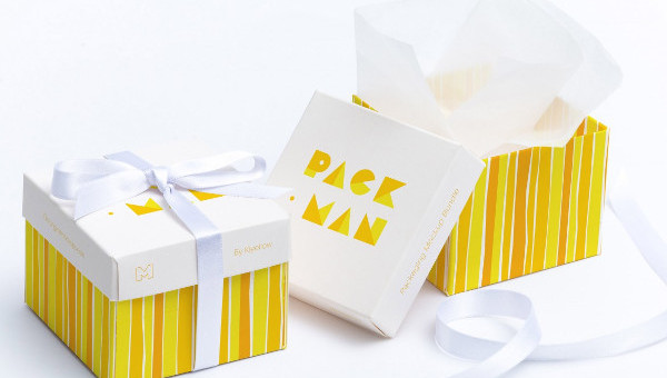 Download 82 Beautiful Gift Box Mockups Free Premium Templates