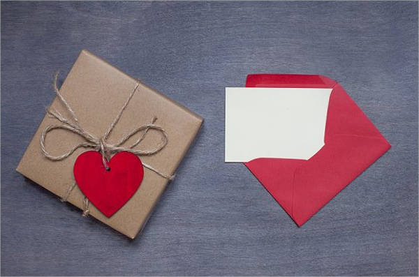 free-valentines-day-mockup