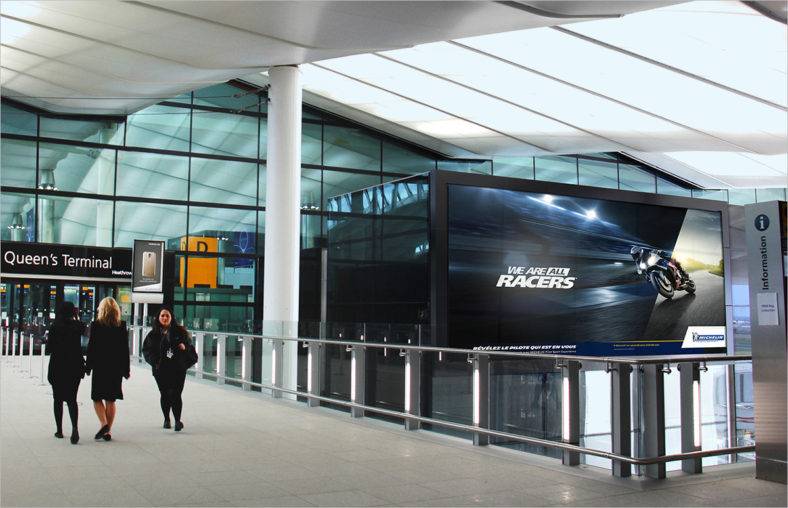 airport billboard mockup 788x508
