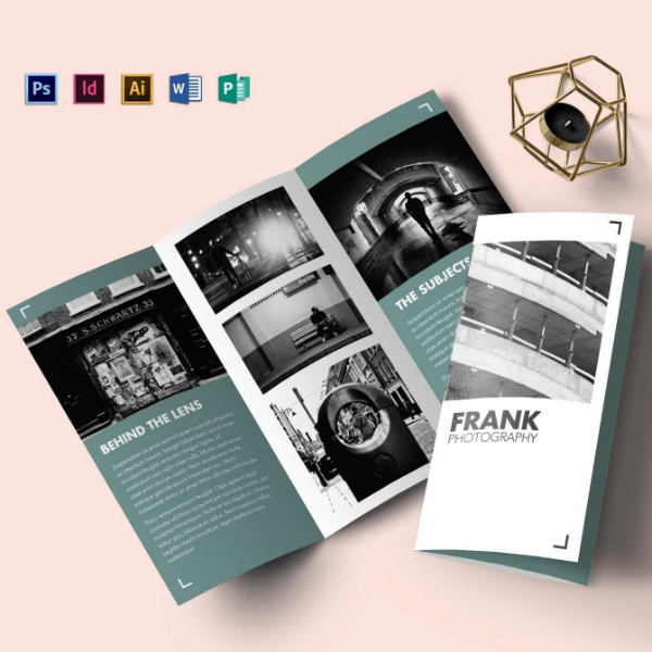 multipurpose portfolio tri fold brochure layout